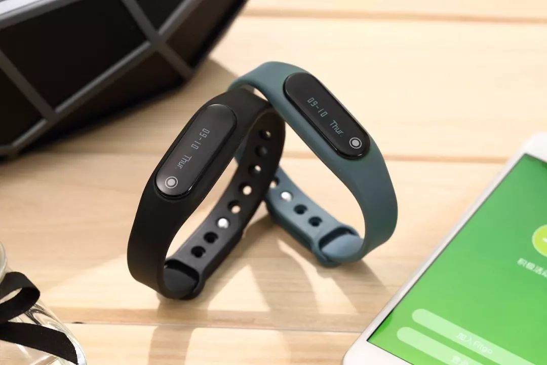 如何挑选一款合适的智能手环？从需求到功能的全面指南